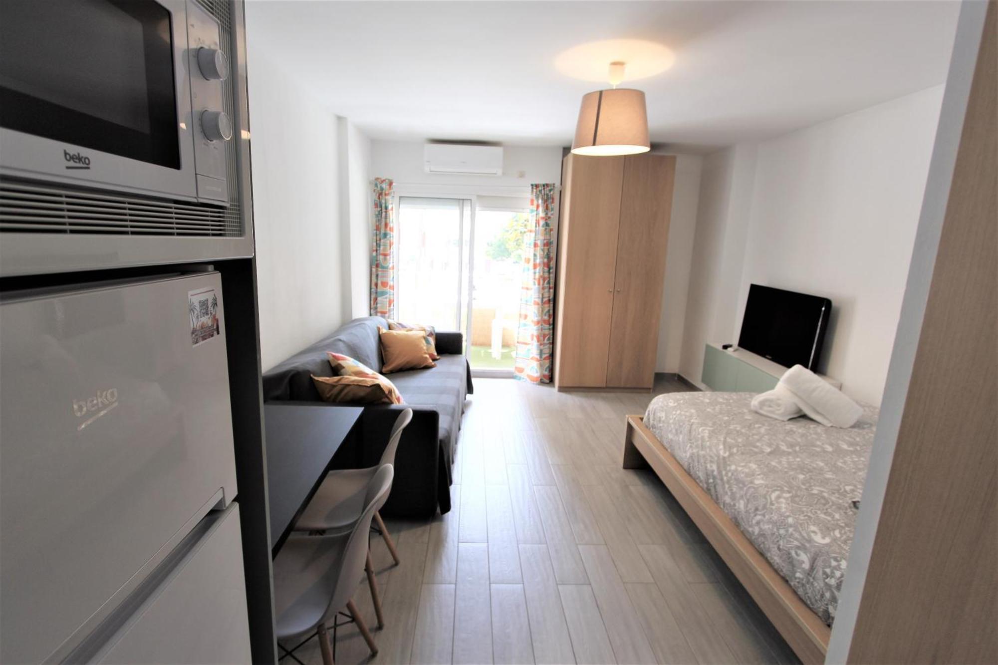 Estudio 19 Minerva Apartamentos-Piscina365-Playa-Wifi เบนัลมาเดนา ภายนอก รูปภาพ